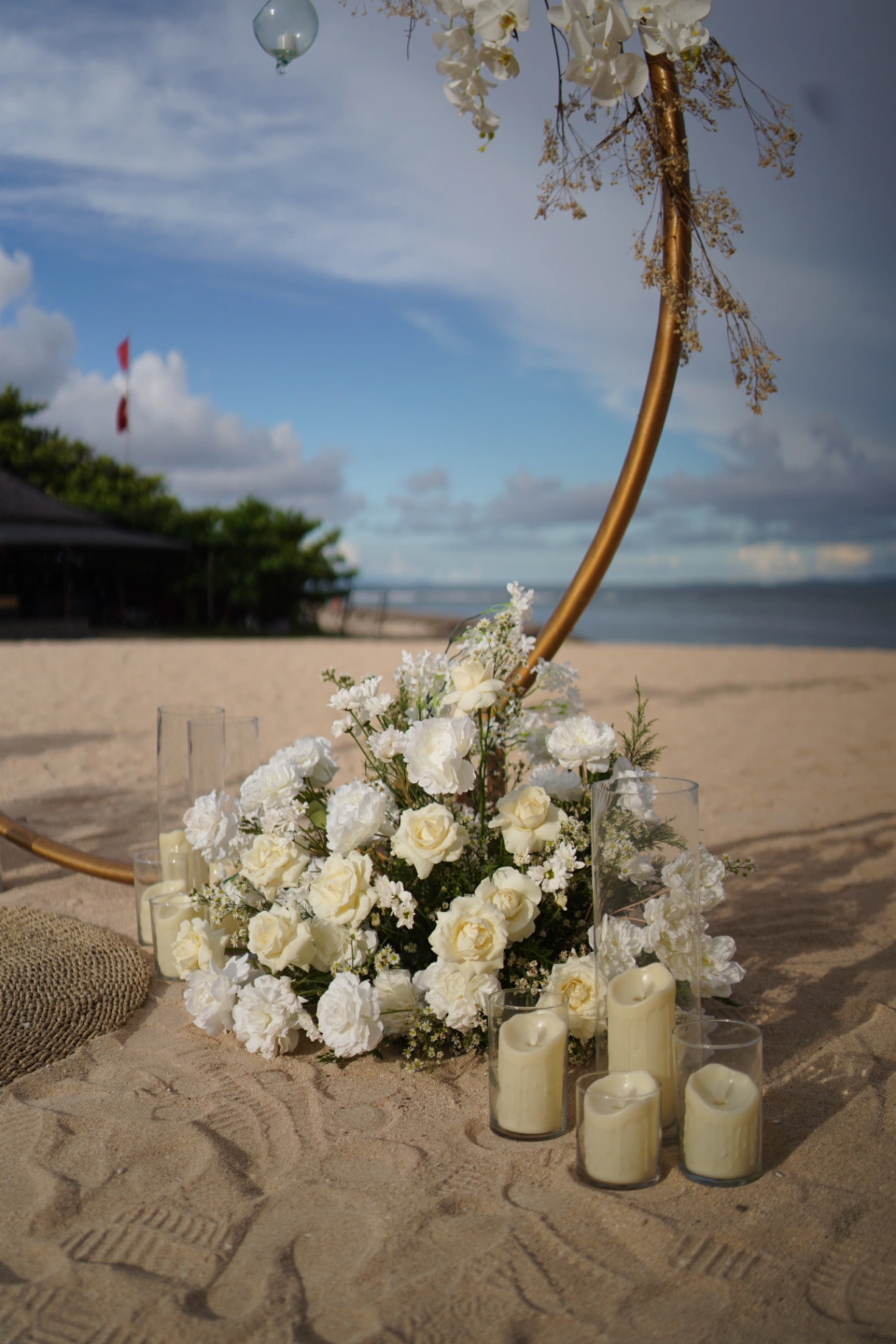 A HONEYMOON AS UNIQUE AS YOUR LOVE STORY - TAILOR-MADE HONEYMOON PLANNING